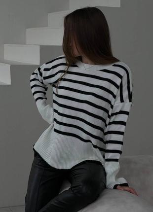 Белая кофта в черную полоску теплая качественная стильная трендовая акрил джемпер свободного кроя свитер1 фото