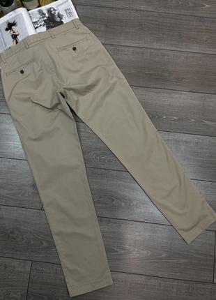 Нові фірмові брюки чіноси club monaco connor slim-fit stretch-cotton twill chinos6 фото