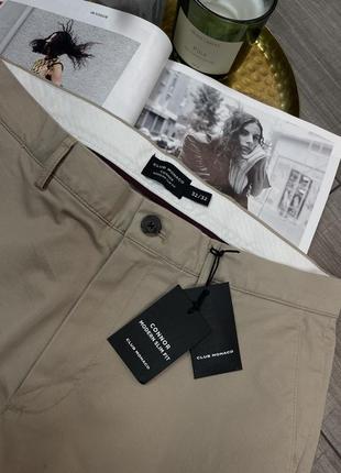 Нові фірмові брюки чіноси club monaco connor slim-fit stretch-cotton twill chinos8 фото