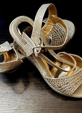 Босоножки ynez золотые нарядные золушка размер 35