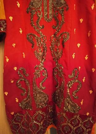 Великолепный комплект платье и штаны, индийский наряд. размер 12-144 фото