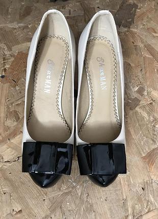 Туфельки с бантиком