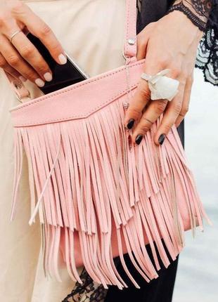 Жіноча шкіряна сумка через плече з бахромою міні крос-боді з натуральної шкіри рожева1 фото