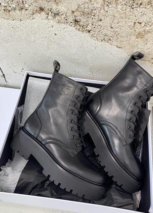Ботинки кожа в стиле celine