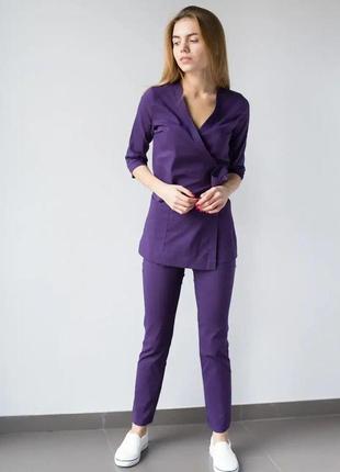 Медичний жіночий костюм фіолетовий
