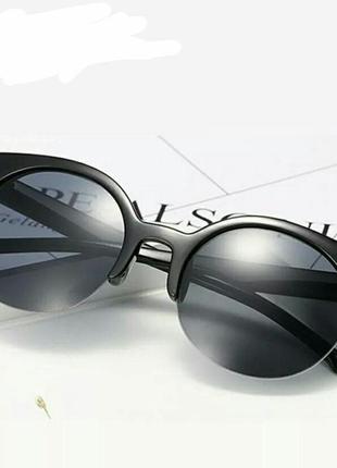 Скидка!новые,стильные,модные,трен,солнцезащитные очки,зеркальные,ретро,черные лисички1 фото