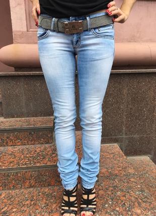 Джинсы amn женские голубые