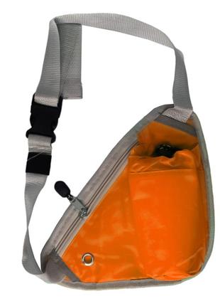 Туристическая сумка оранжевая есть светоотражающий элемент