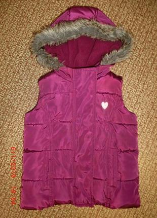 Жилетка тёплая marks&spencer на 2-3 года