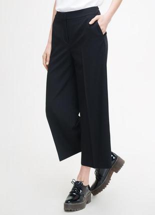 Кюлоты черные классические для офиса.рр 34(36)