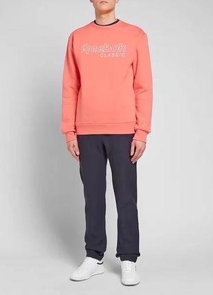 Оригинальный свитшот reebok classic logo crew sweatshirt bright rose