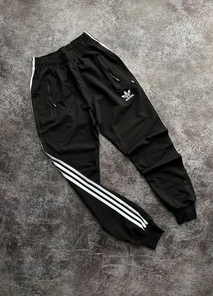 Мужские спортивные штаны adidas черные весенние осенние адидас с манжетами хлопковые