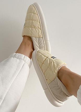 Короткі дутики , сезонна знижка