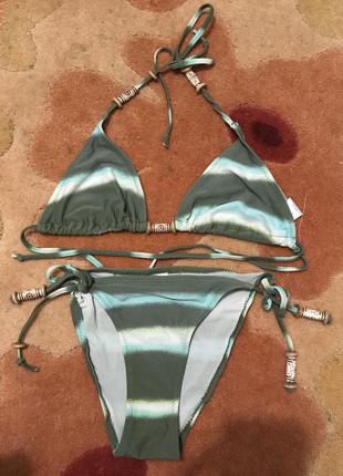 Маленький купальник