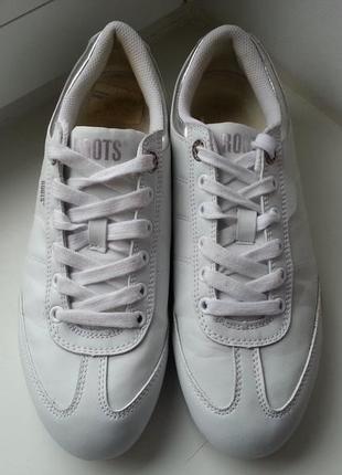 Кроссовки администраторs 38р. 25 см.