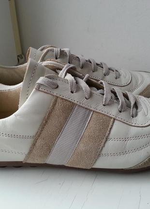 Кожаные кроссовки bianco 38р. 25.5 см.