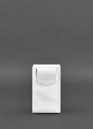 Жіноча маленька шкіряна сумка-трансформер на пояс або через плече з натуральної шкіри біла вертикальна3 фото