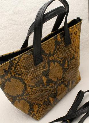 Итальянская кожаная сумка мини шопер. оригинал.1 фото