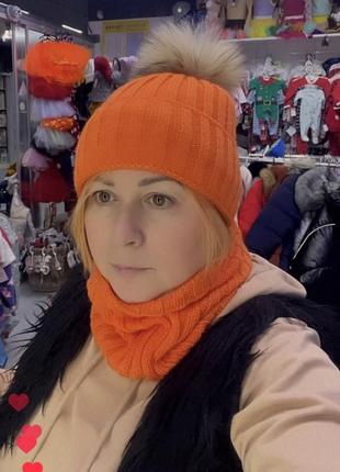 Зимові набори шапка хомут з натуральною опушкою єнот4 фото