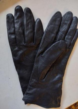 Кожаные перчатки италия