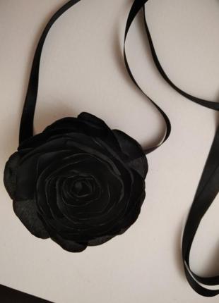 Чокер з чорною розою троянда5 фото