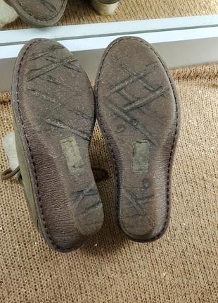 Коричневі замшеві шкіряні чобітки clark’s взуття жіночі туфлі еко овчина