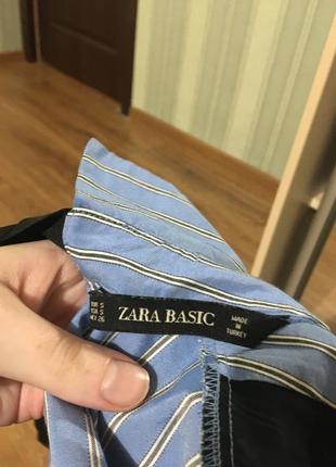 Цікава сукня у смужку zara basic з вирізом та комірцем4 фото