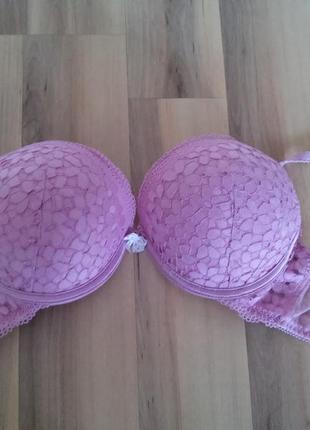 Бюстгальтер