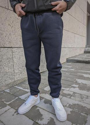 Мужские зимние спортивные штаны на флисе молочные зауженные с молнией внизу8 фото