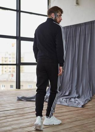 Чоловічий спортивний костюм adidas чорний без капюшона | комплект зимовий адідас світшот і штани2 фото