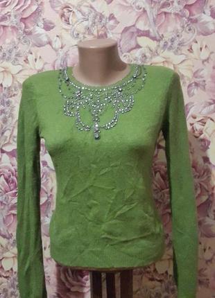 Зеленая кофтина со стразами moda international