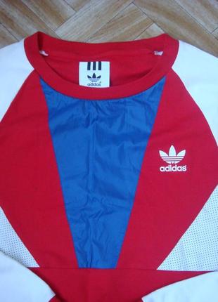 Світшот archive run swe adidas.оригінал  40р
