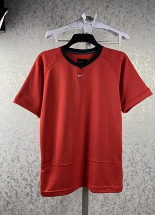 Вінтажна чоловіча футболка nike