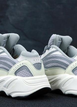 Мужские кроссовки adidas yeezy boost 700 v2 grey white 40-43-443 фото
