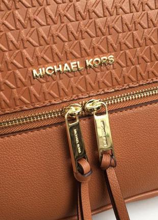Женский кожаный рюкзак michael kors rhea zip g brown lux5 фото