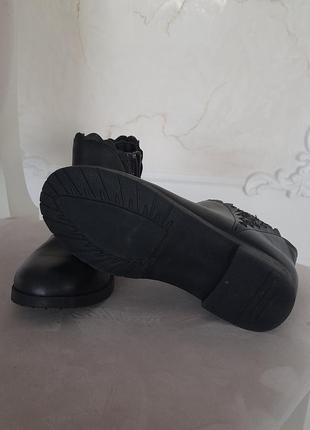 Ботинки, сапожки деми черные на замок5 фото