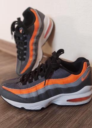 Кроссовки
nike air max 95 gs