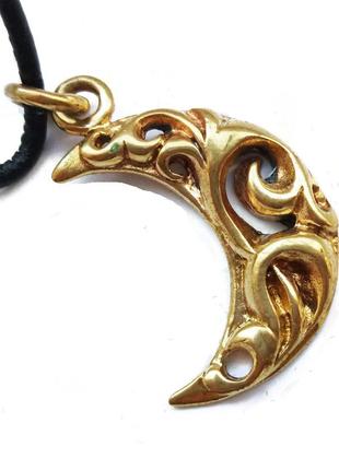 Амулет "місяць наушор", розміри - 3,0х2,0х0,3 см., месяц наушор