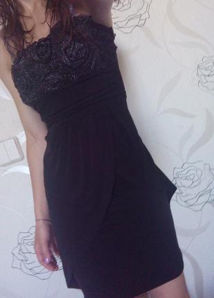 Коктейльне чорне плаття1 фото