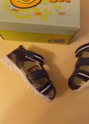 Фирменные кожаные сандалии happy bee р-р 23(14.5см)полная распродажа!!!3 фото