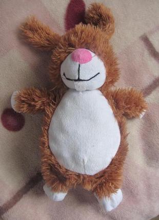 М'який зайчик-подушка