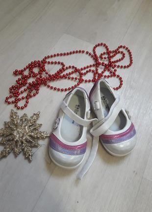 Кожаные туфельки 20 р.