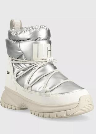 Ugg 3