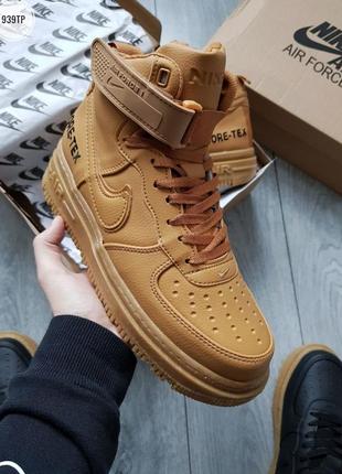 Nike gore-tex кросівки
