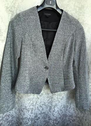 Серебристый блейзер amisu (new yorker) р. s пиджак, жакет металлик