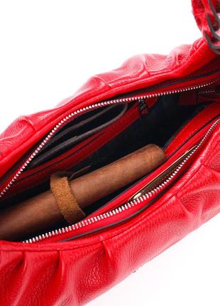 Яркая женская сумка багет karya 20837 кожаная красный5 фото