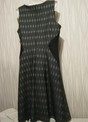Платье из плотного трикотажа2 фото