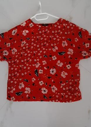 Блузка (блуза) красная с коротенькими спущенными рукавами.8 фото