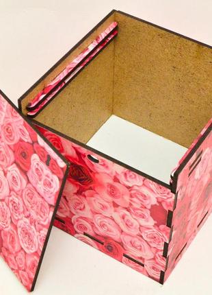 Кольорова подарункова дерев'яна коробка 10х10 см троянди привітальна коробочка для подарунок лдвп3 фото