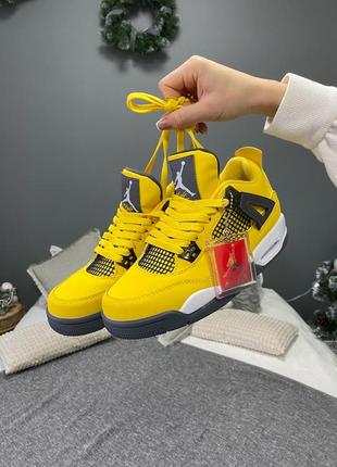 Кроссовки женские jordan 4 retro lightning